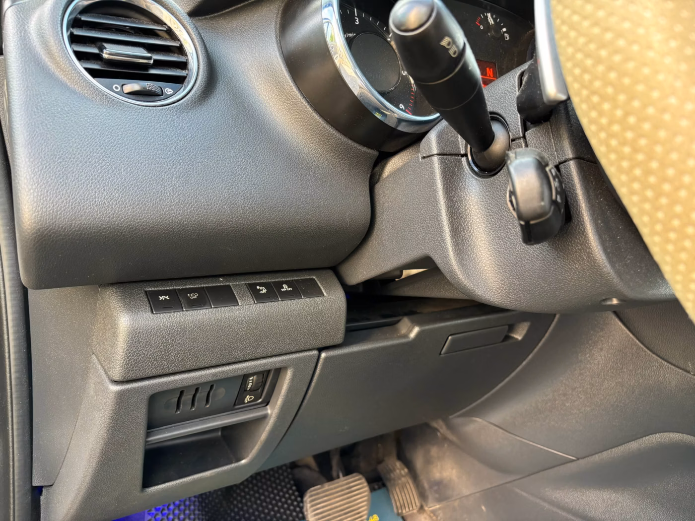 Peugeot 5008 фото 15