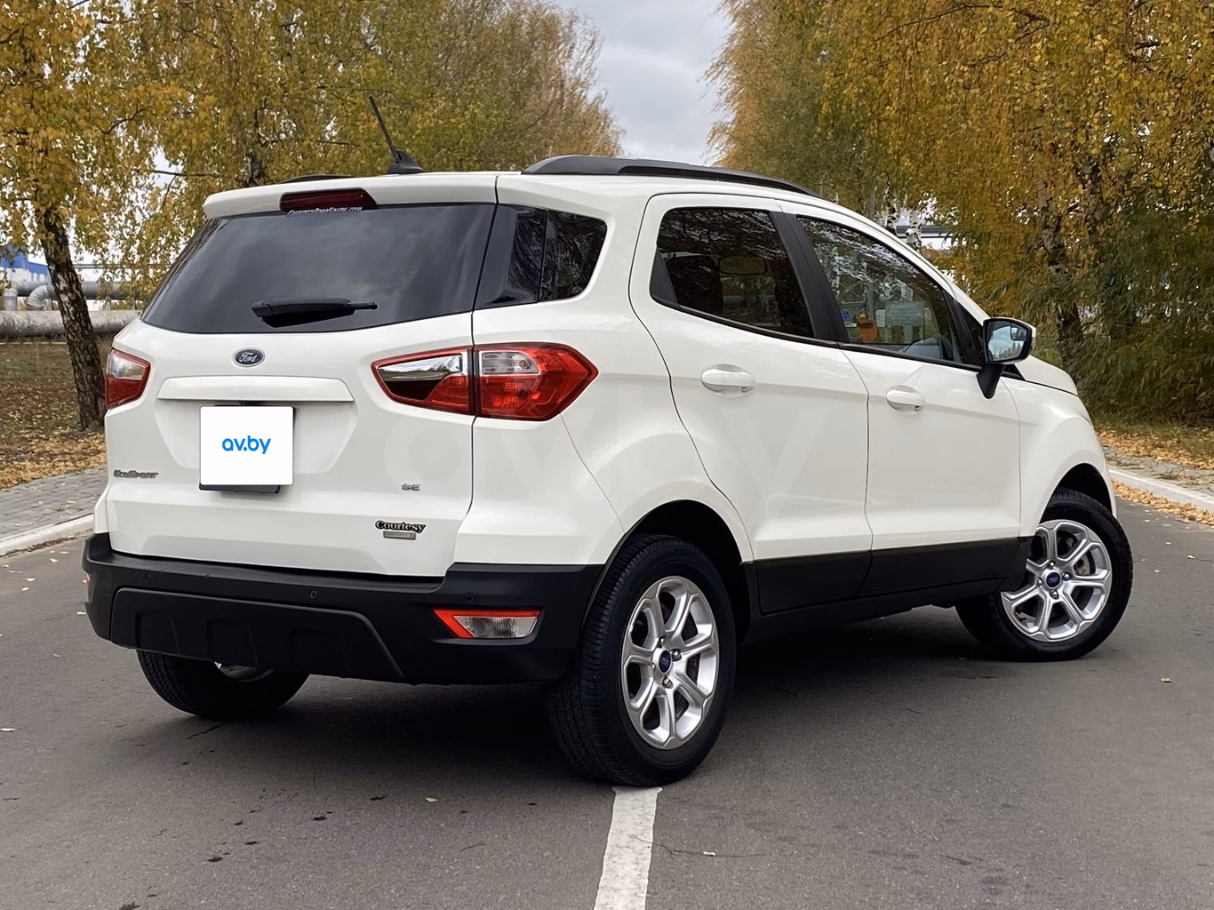 Ford EcoSport фото 6