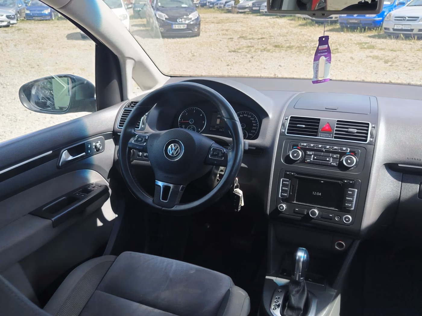 Volkswagen Touran фото 11