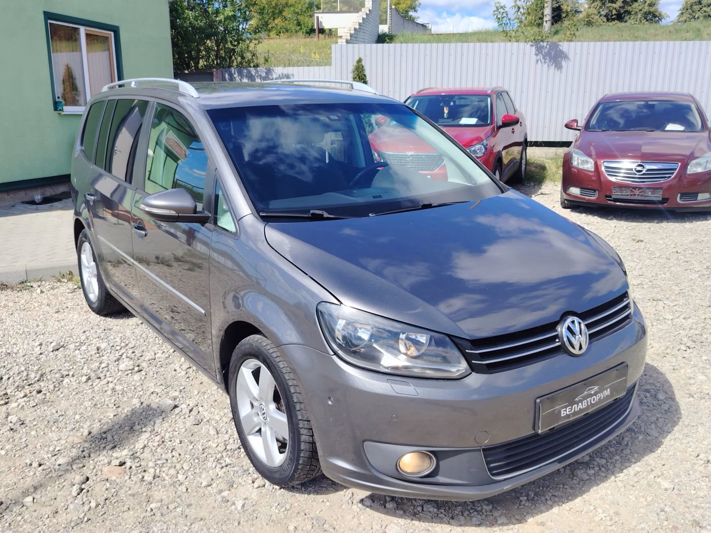 Volkswagen Touran фото 5