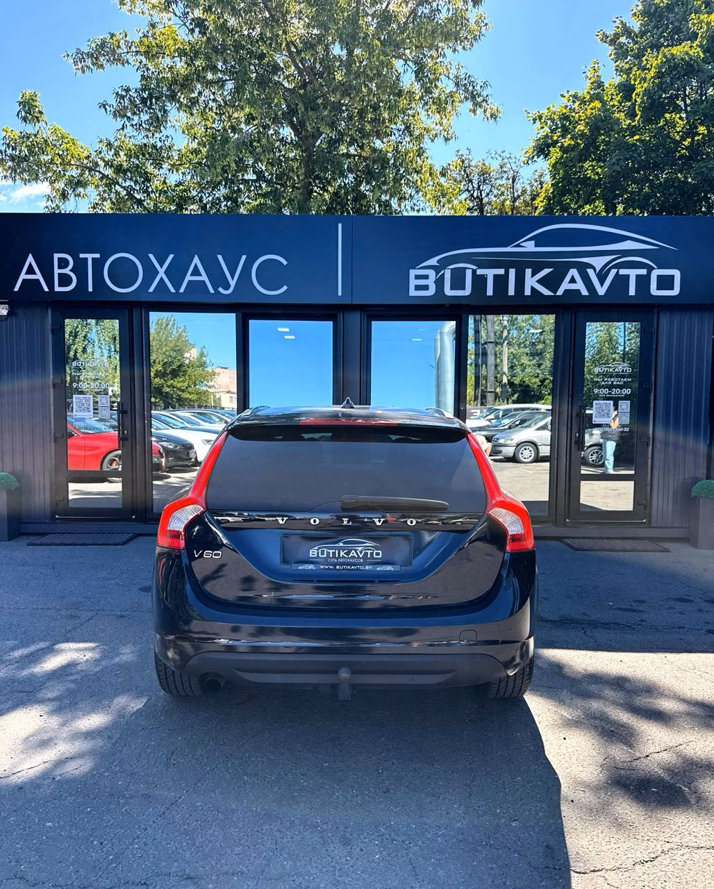 Volvo V60 фото 6
