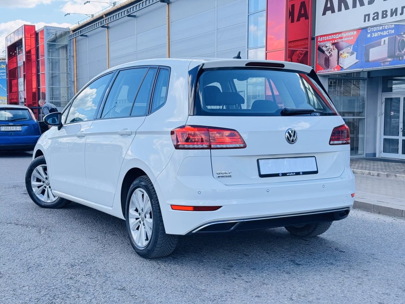 Volkswagen Golf Sportsvan фото 4