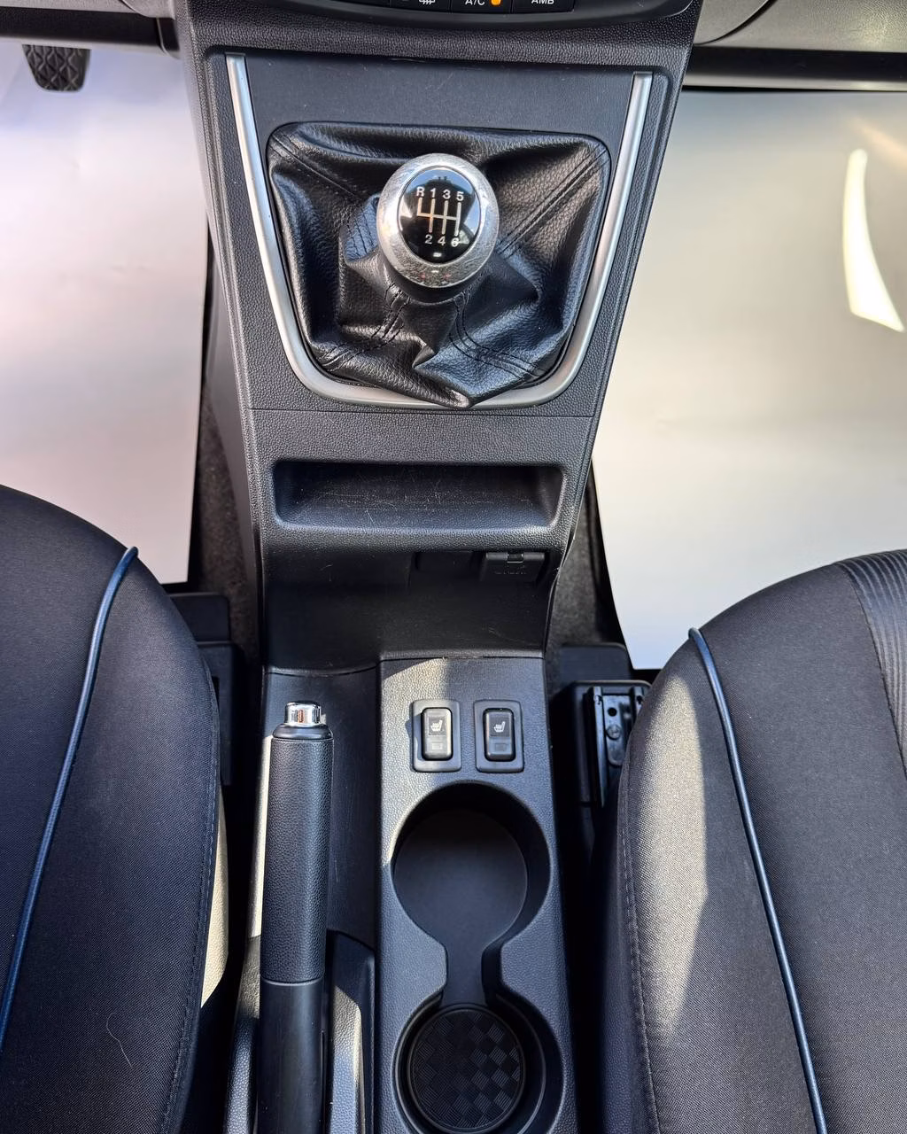 Mazda 5 фото 20