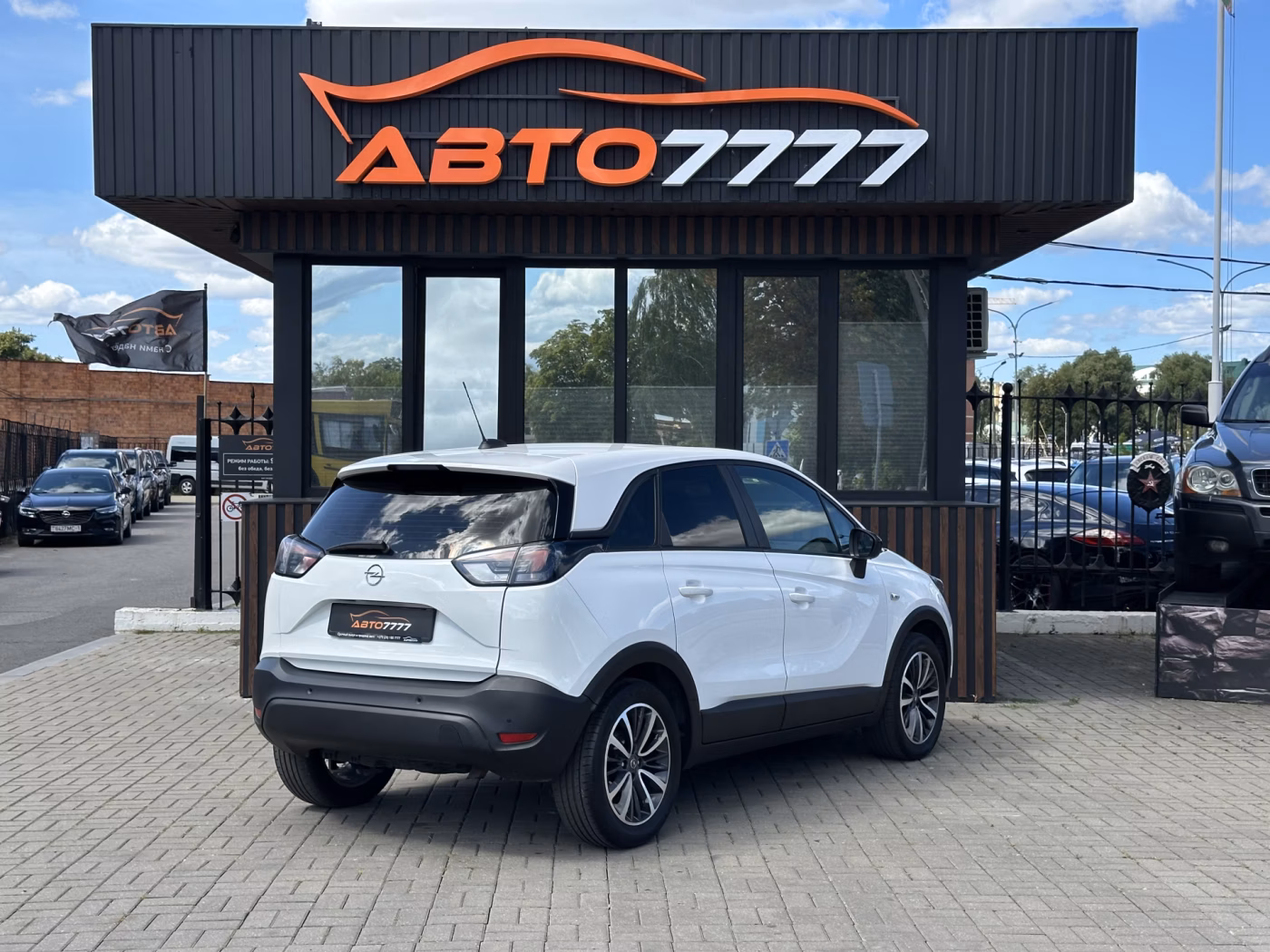 Opel Crossland X фото 2