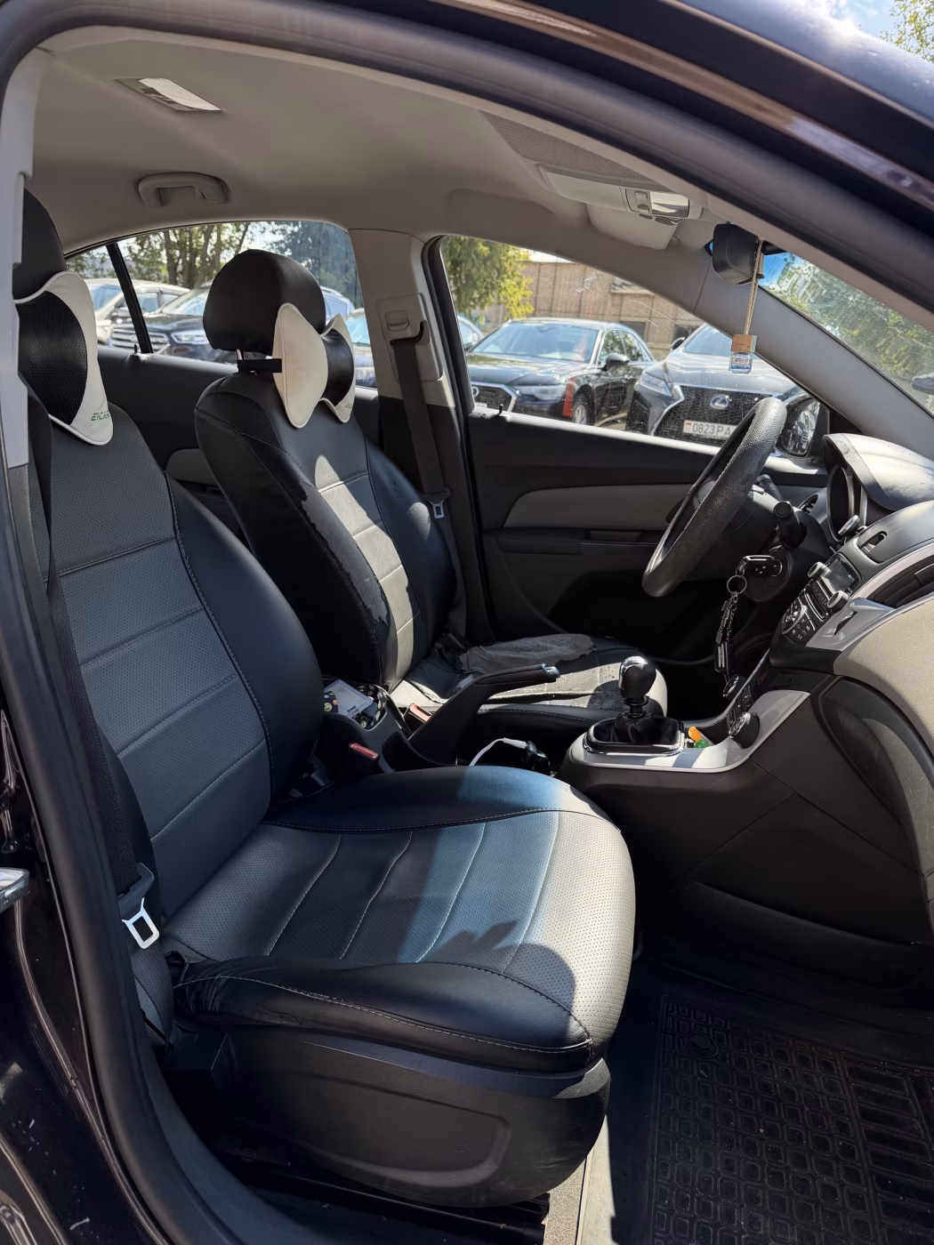 Chevrolet Cruze фото 9