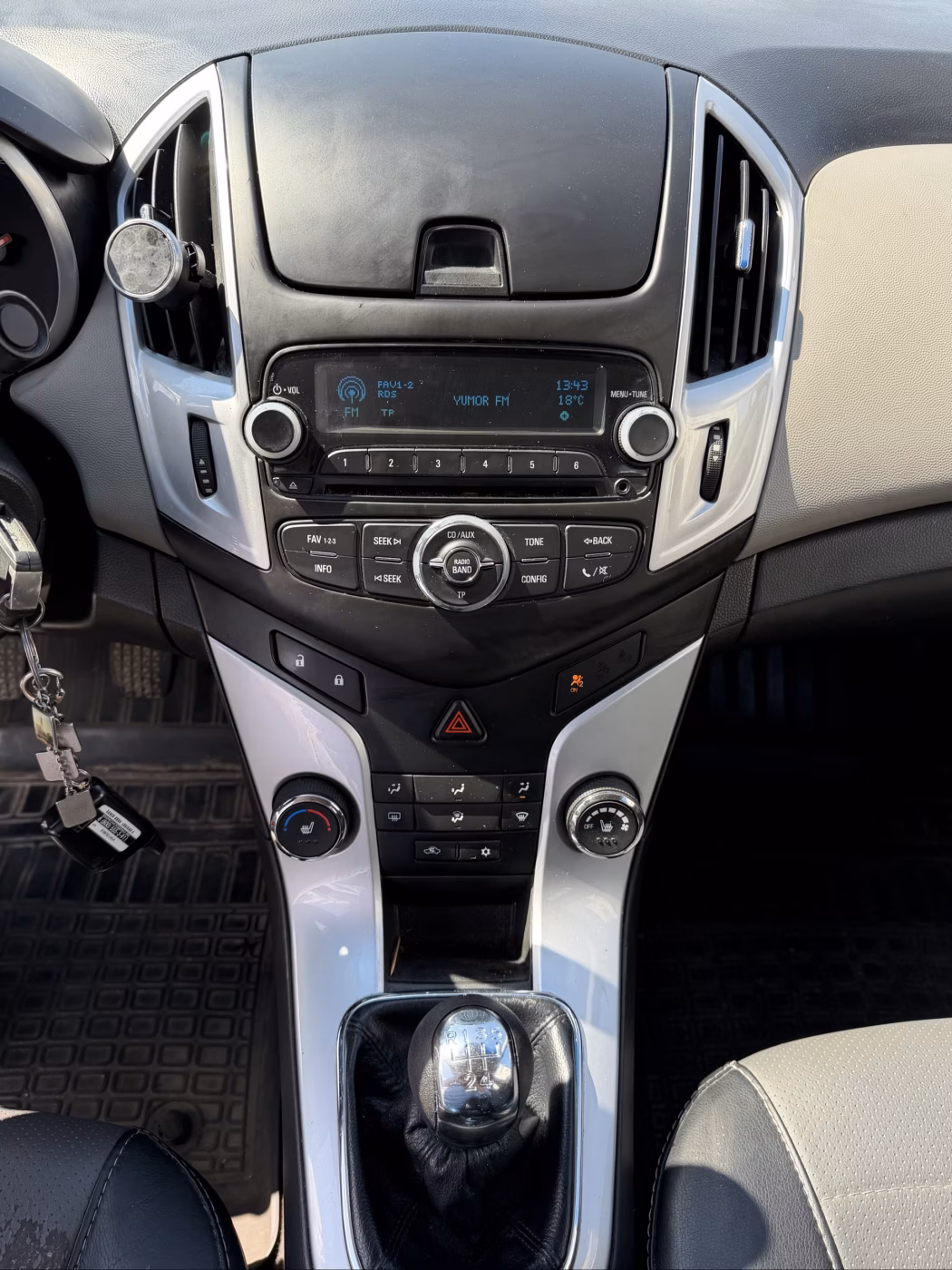 Chevrolet Cruze фото 17