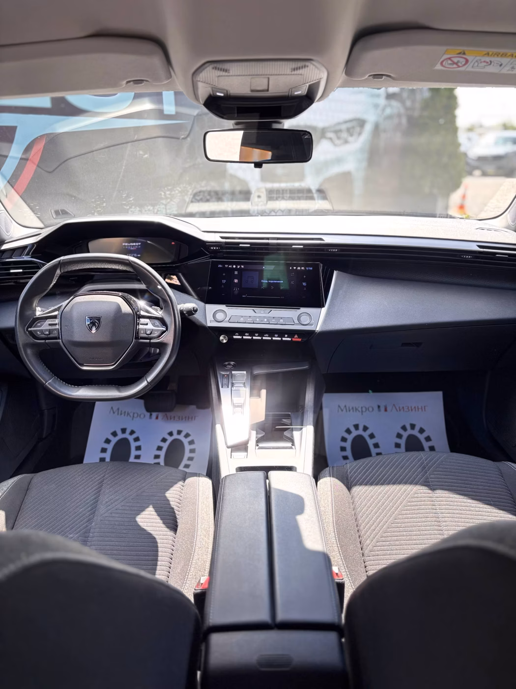 Peugeot 308 фото 13