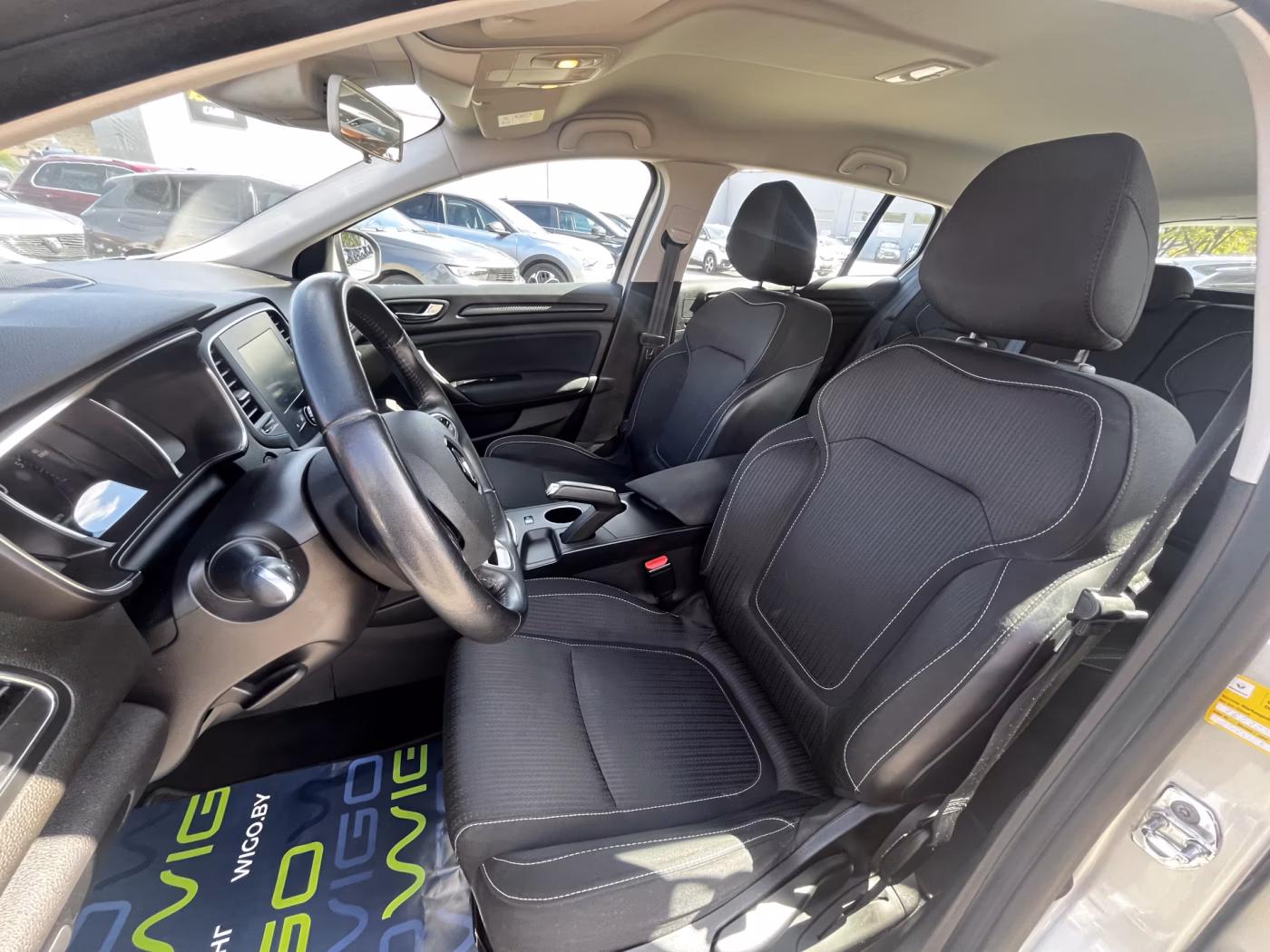 Renault Megane фото 20