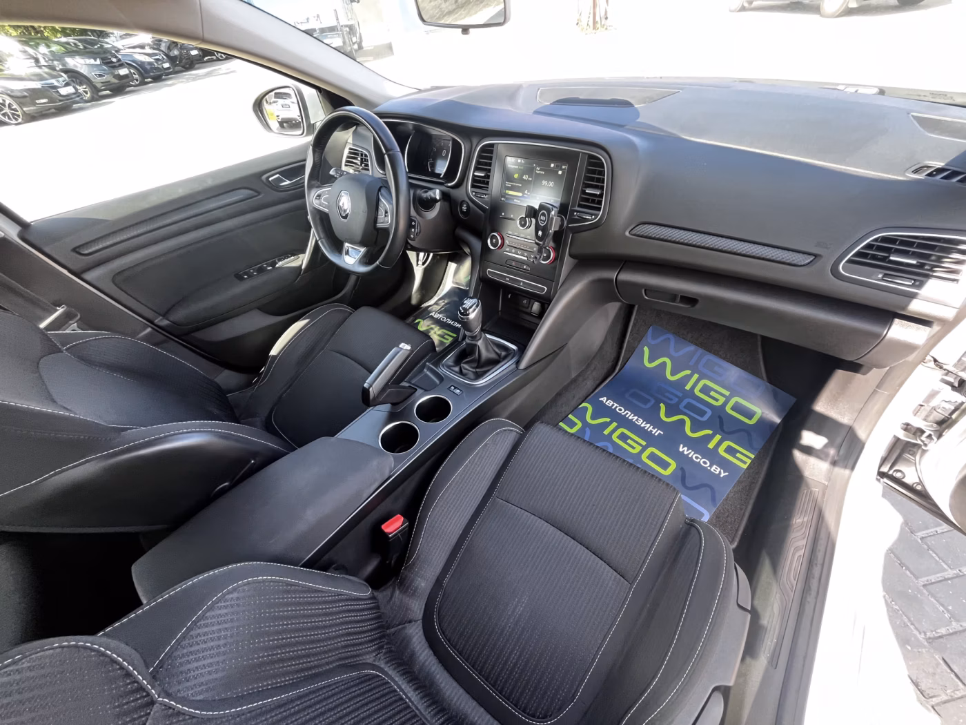 Renault Megane фото 14