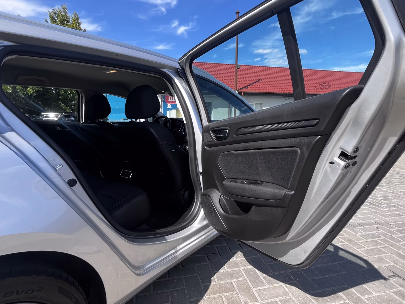 Renault Megane фото 13