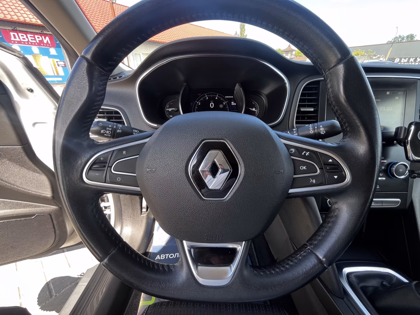 Renault Megane фото 24