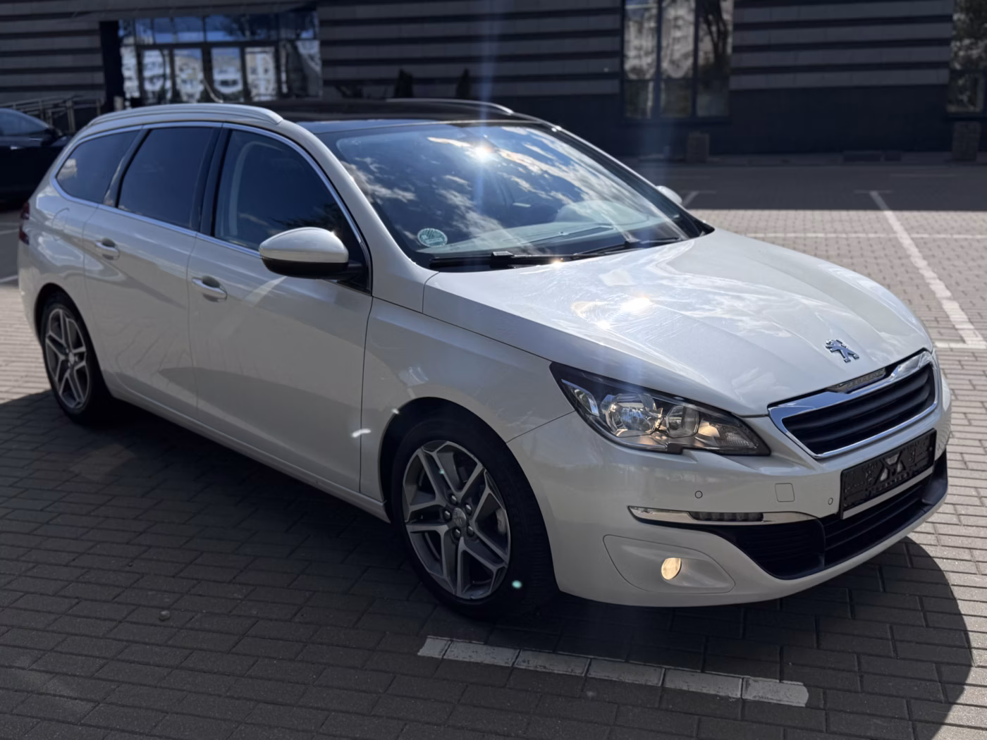 Peugeot 308 фото 12