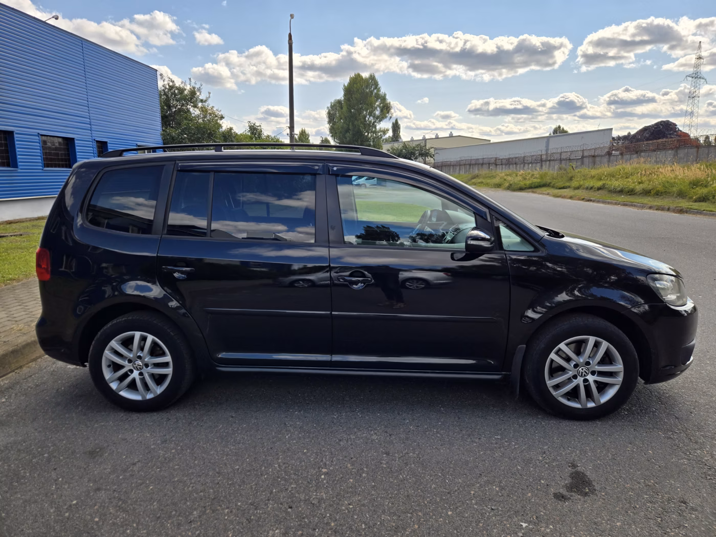 Volkswagen Touran фото 5
