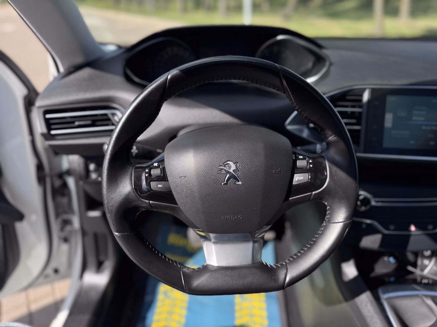 Peugeot 308 фото 20