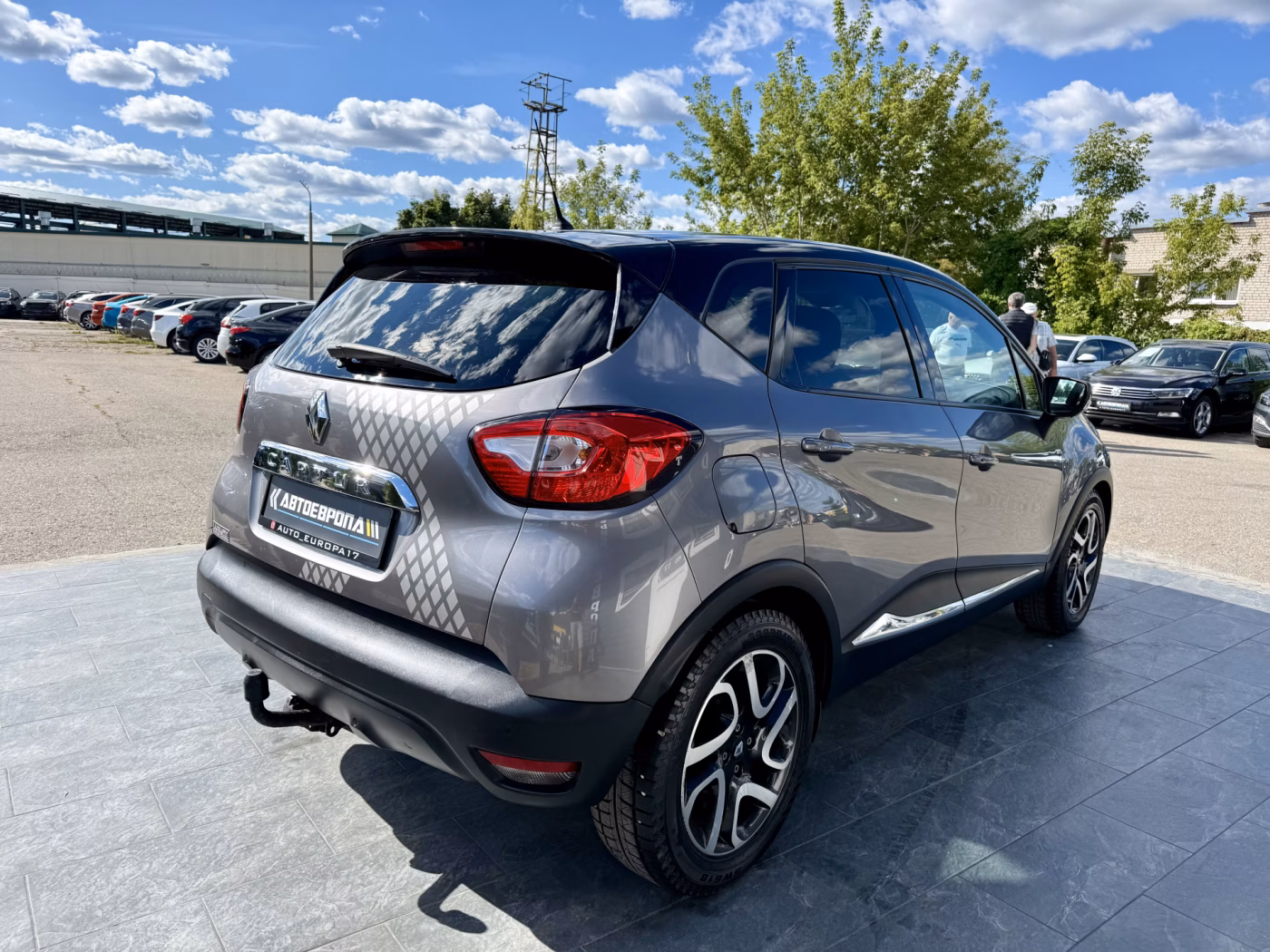 Renault Captur фото 6