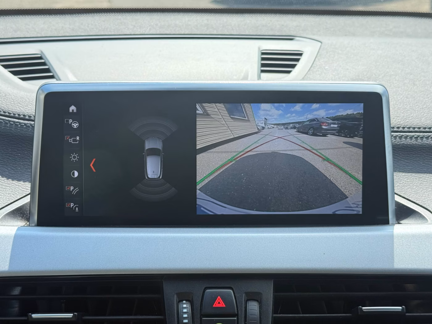 BMW X2 фото 17
