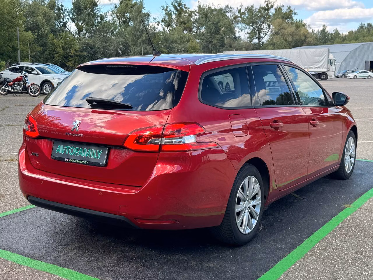 Peugeot 308 фото 8