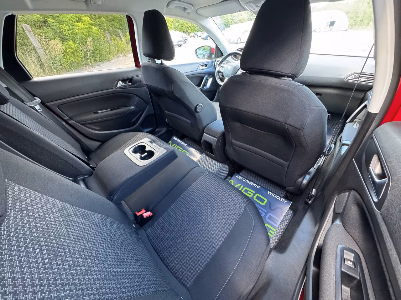Peugeot 308 фото 13