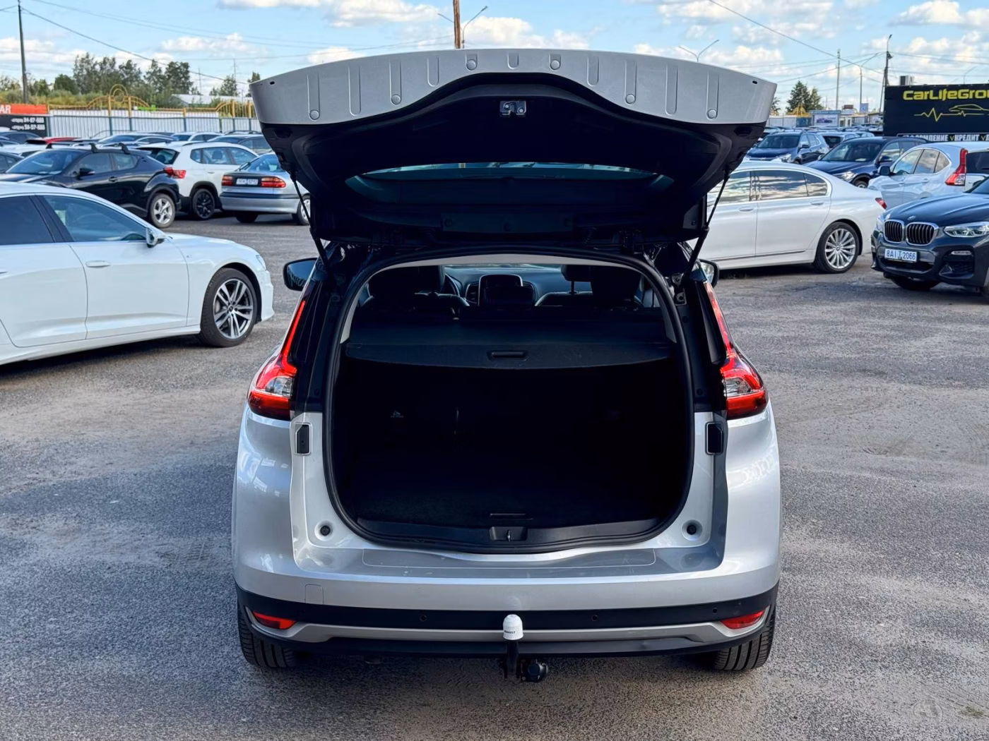 Renault Grand Scenic фото 7