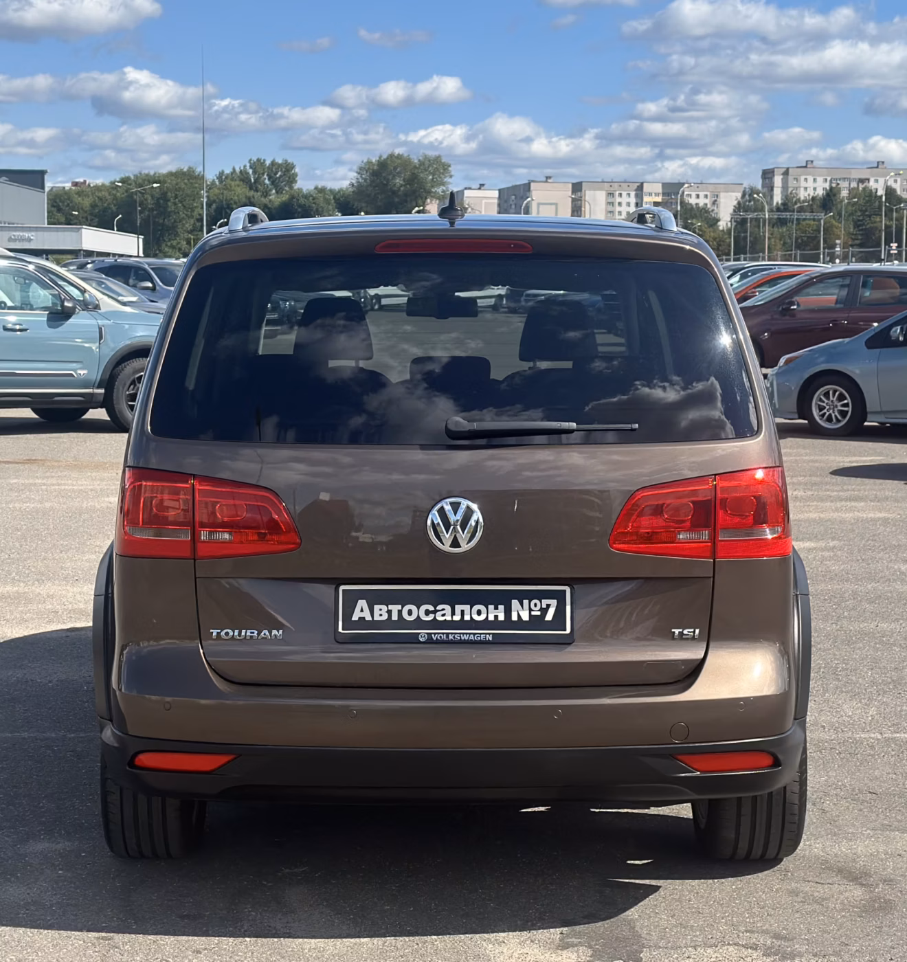 Volkswagen Touran Cross фото 6