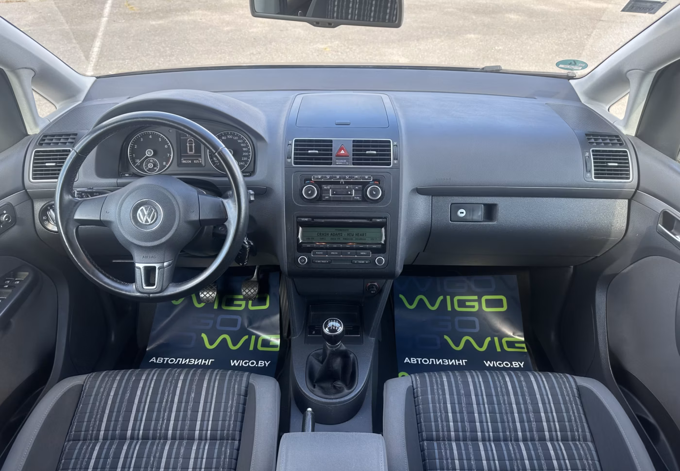 Volkswagen Touran Cross фото 13