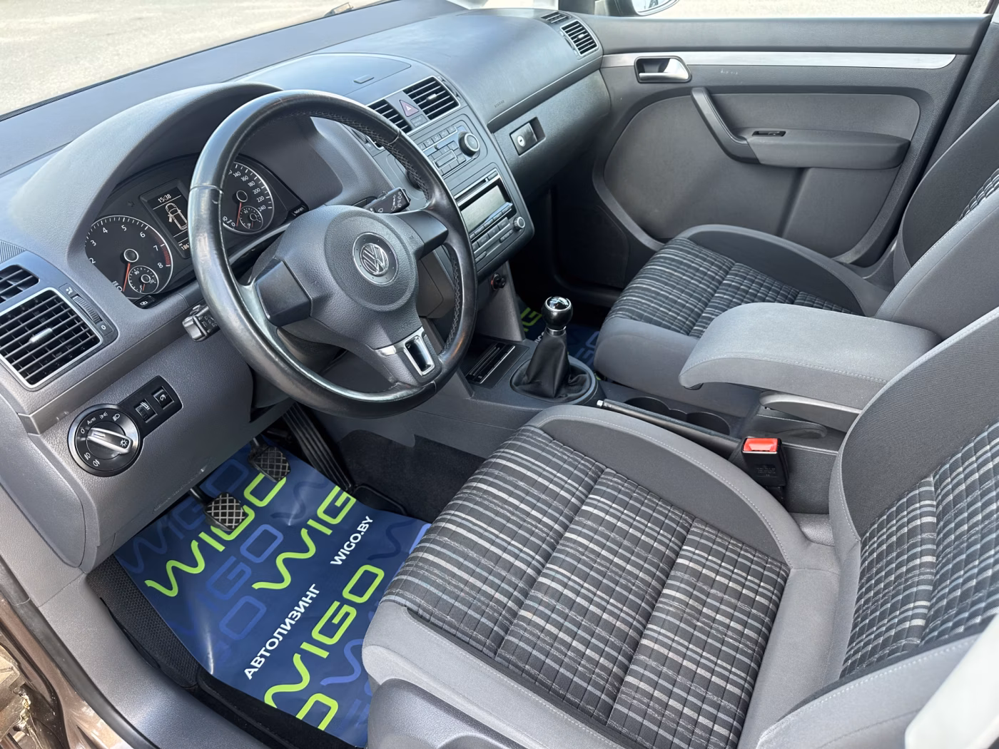 Volkswagen Touran Cross фото 8