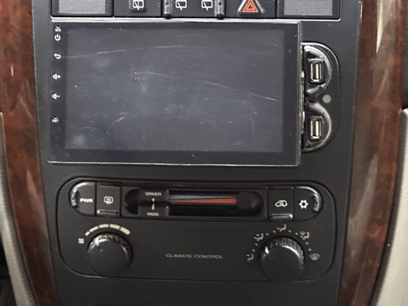 Chrysler Grand Voyager фото 15