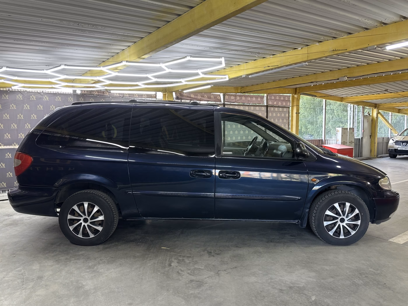 Chrysler Grand Voyager фото 6