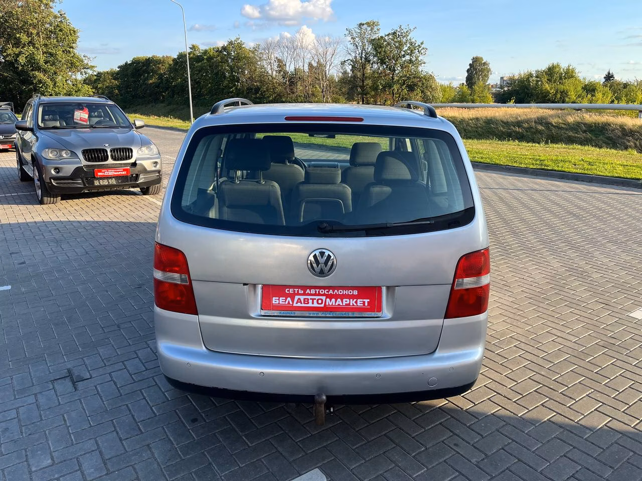 Volkswagen Touran фото 6