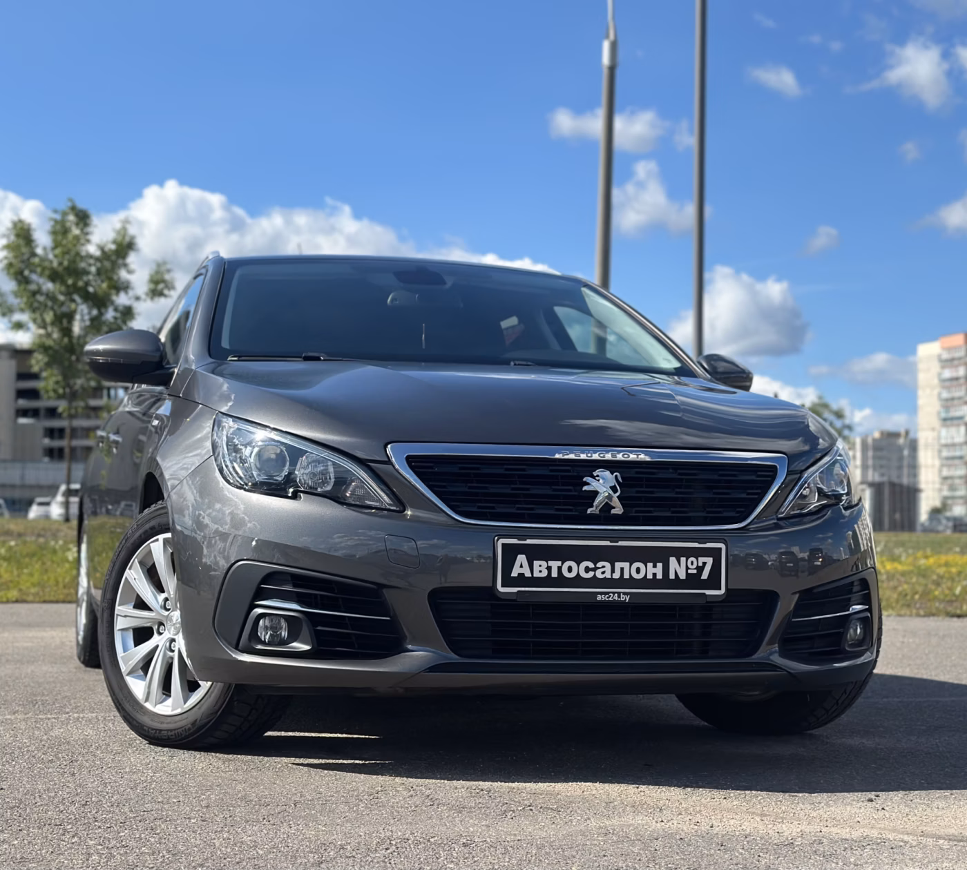 Peugeot 308 фото 3