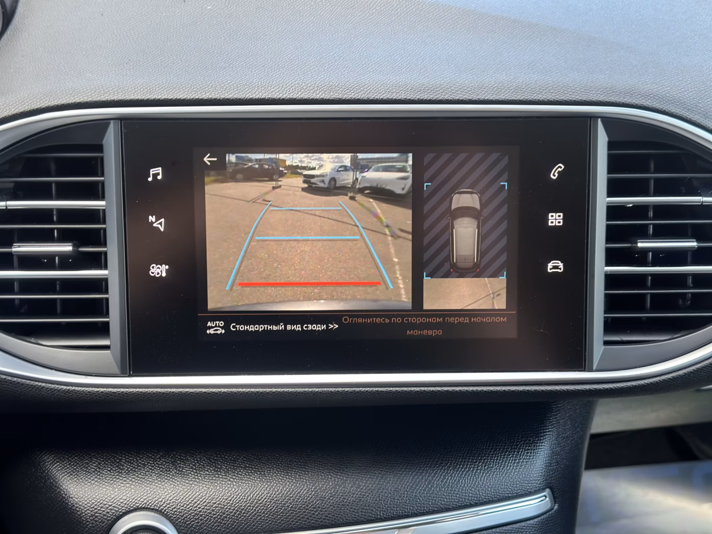 Peugeot 308 фото 22