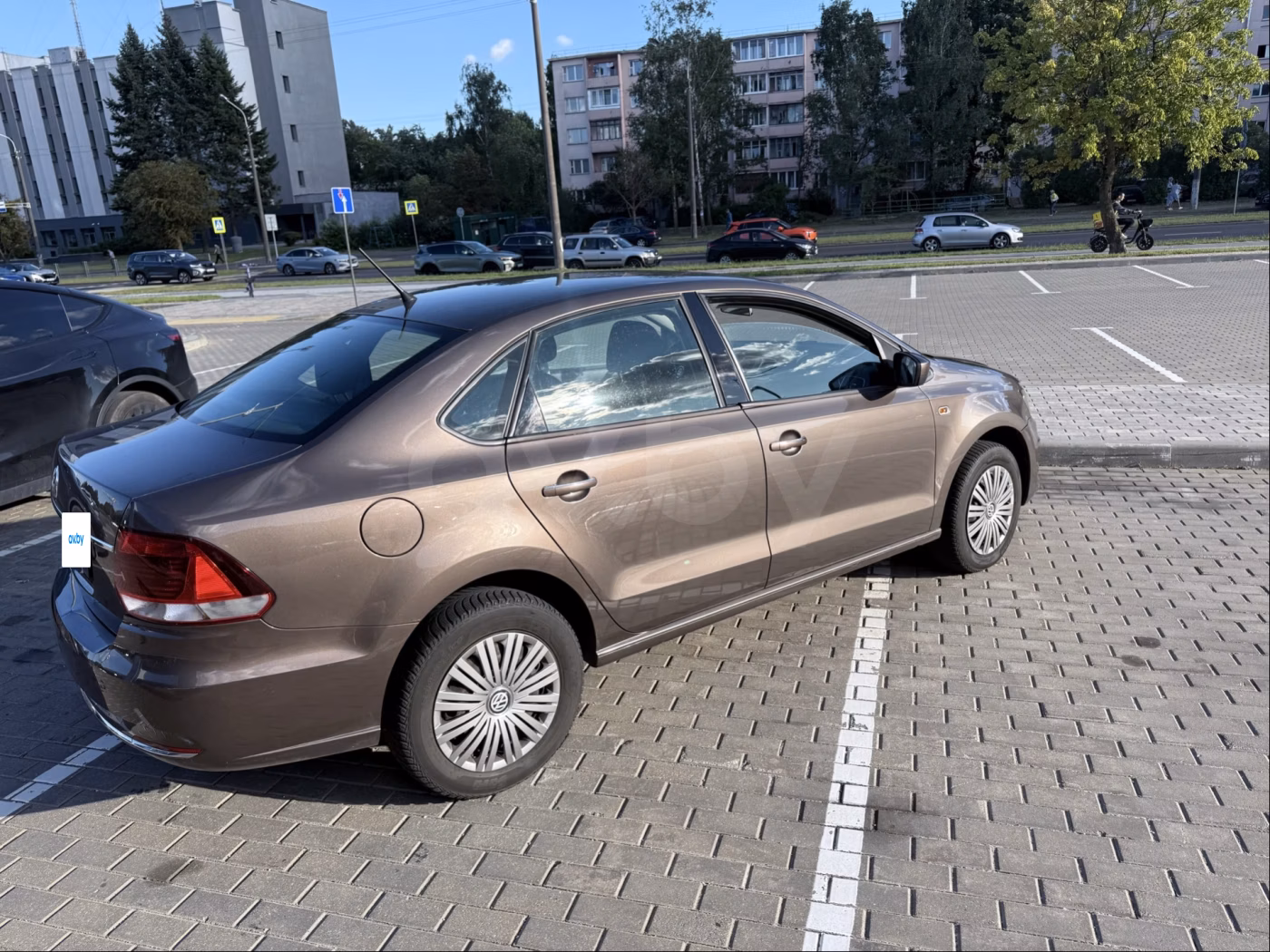 Volkswagen Polo Sedan фото 3