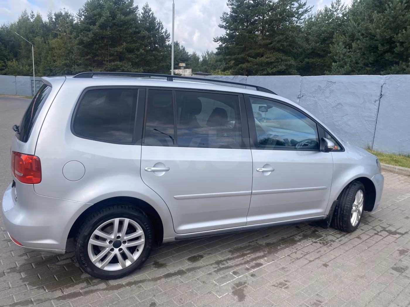 Volkswagen Touran фото 4