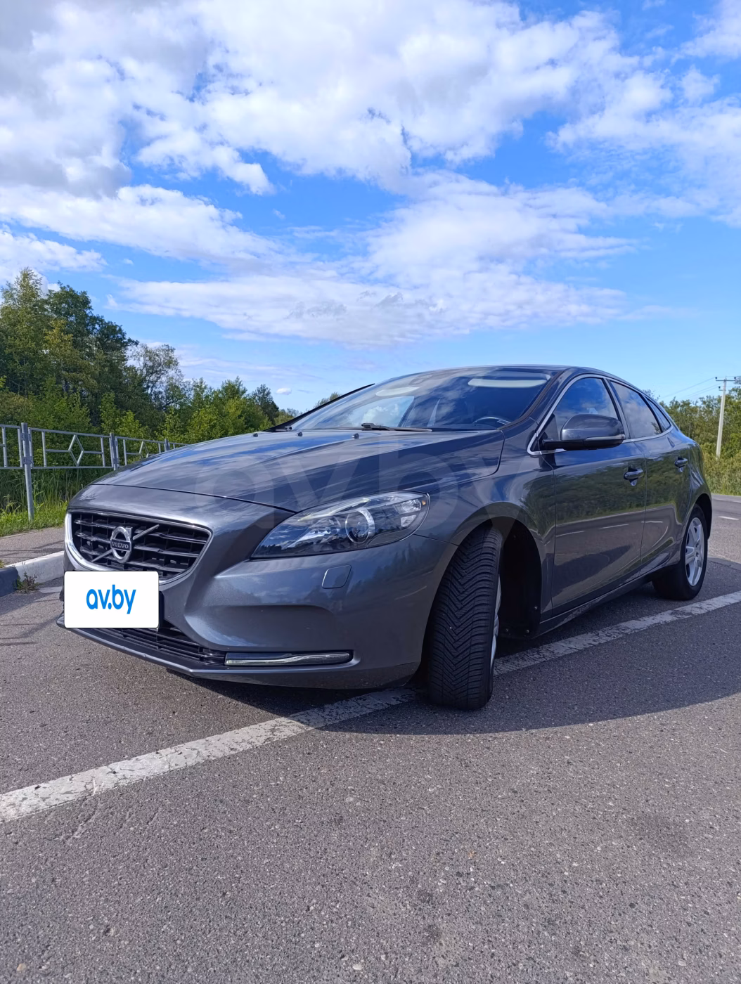 Volvo V40 фото 4