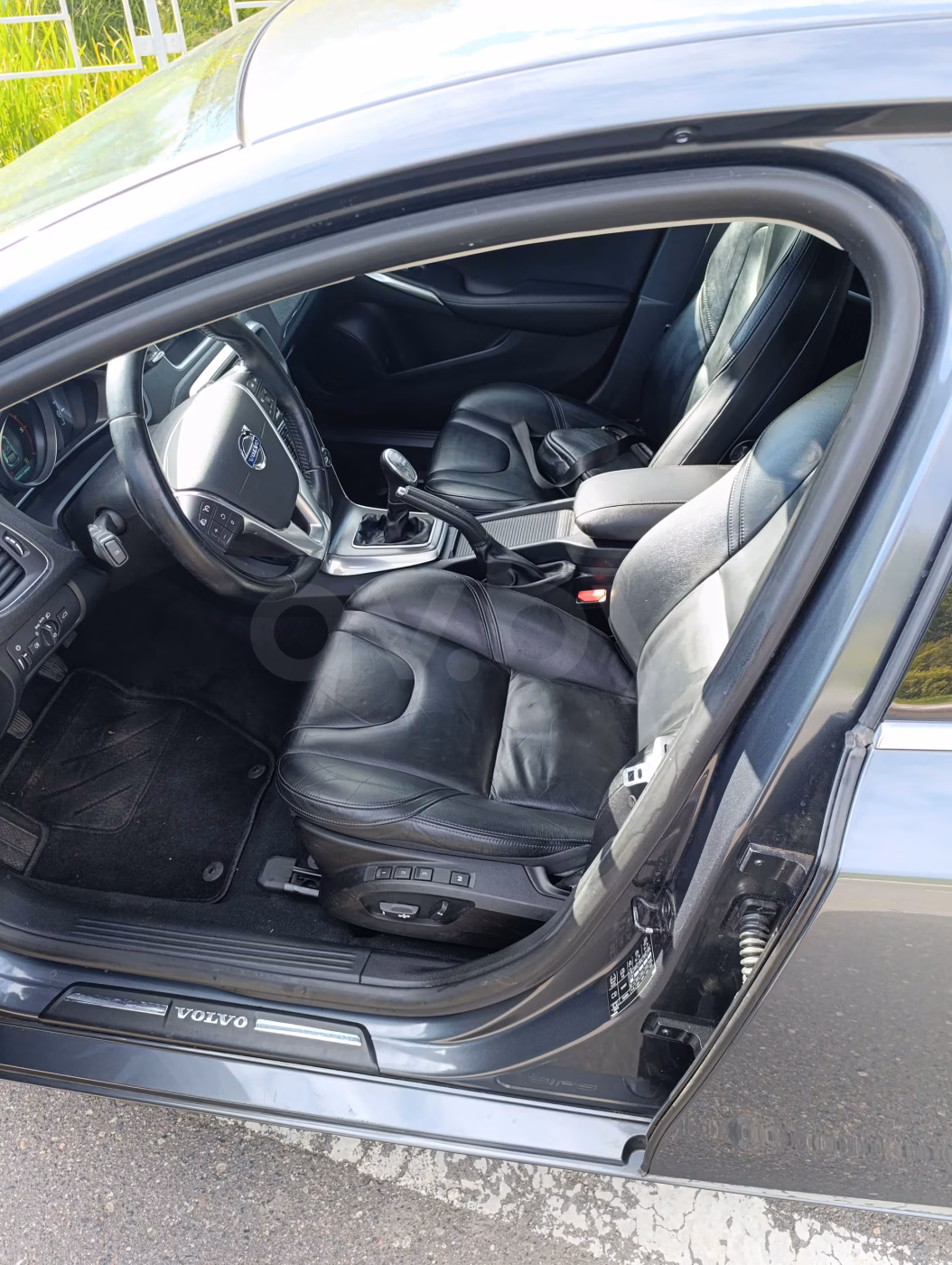 Volvo V40 фото 16