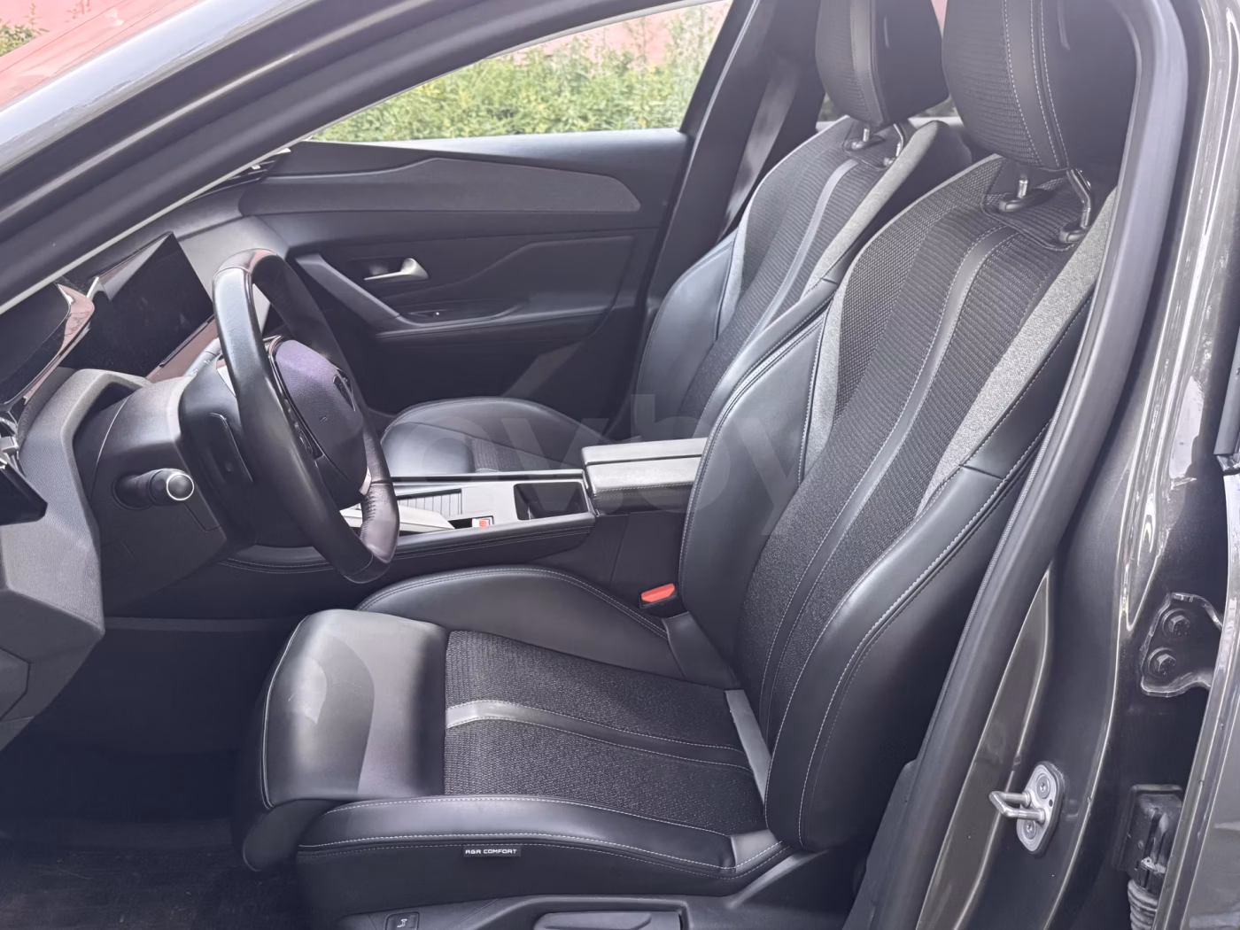 Peugeot 308 фото 8
