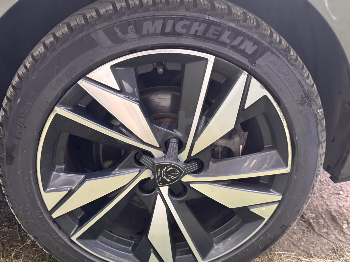 Peugeot 308 фото 9