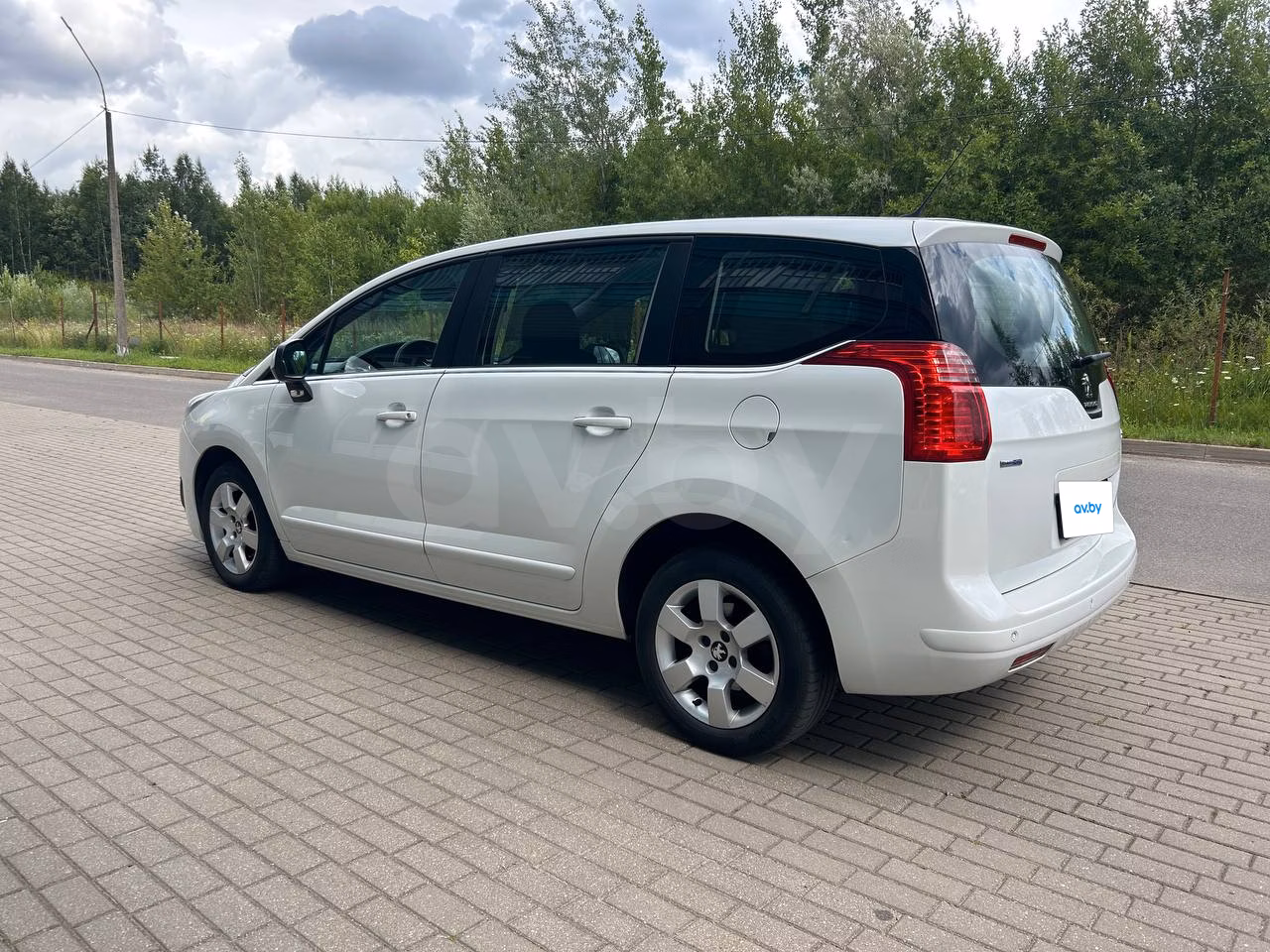 Peugeot 5008 фото 4