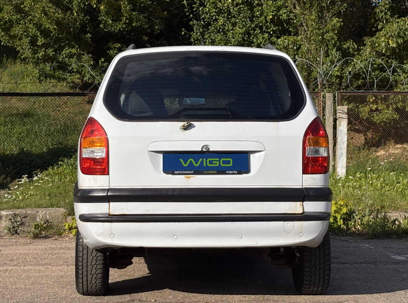 Opel Zafira фото 6