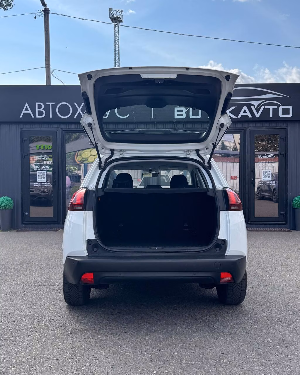 Peugeot 2008 фото 14