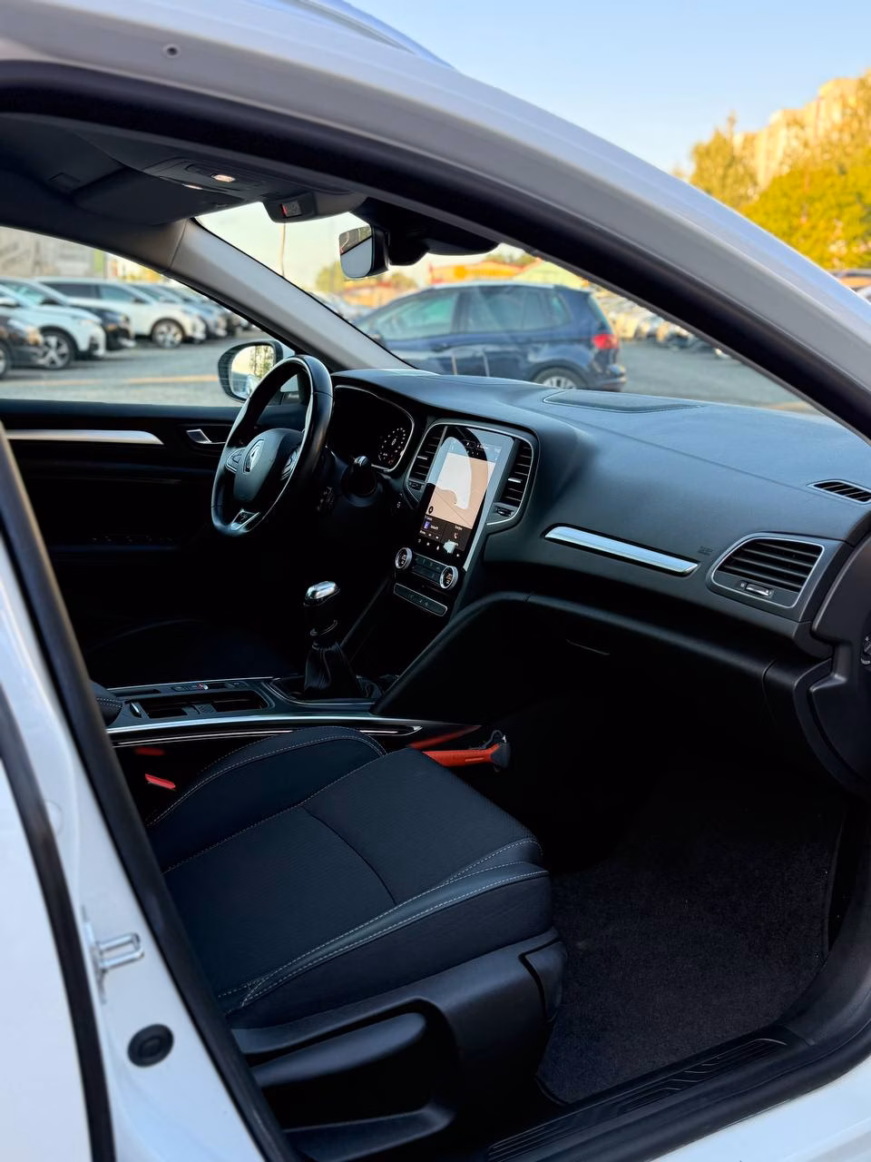 Renault Megane фото 12