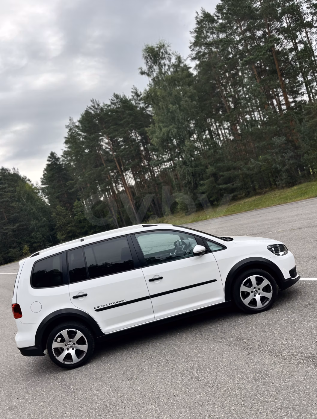 Volkswagen Touran фото 3