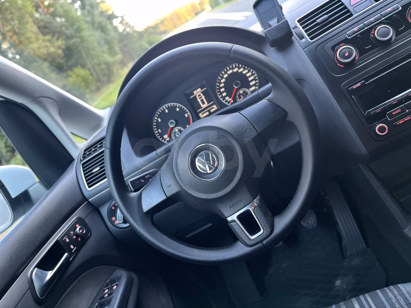 Volkswagen Touran фото 23