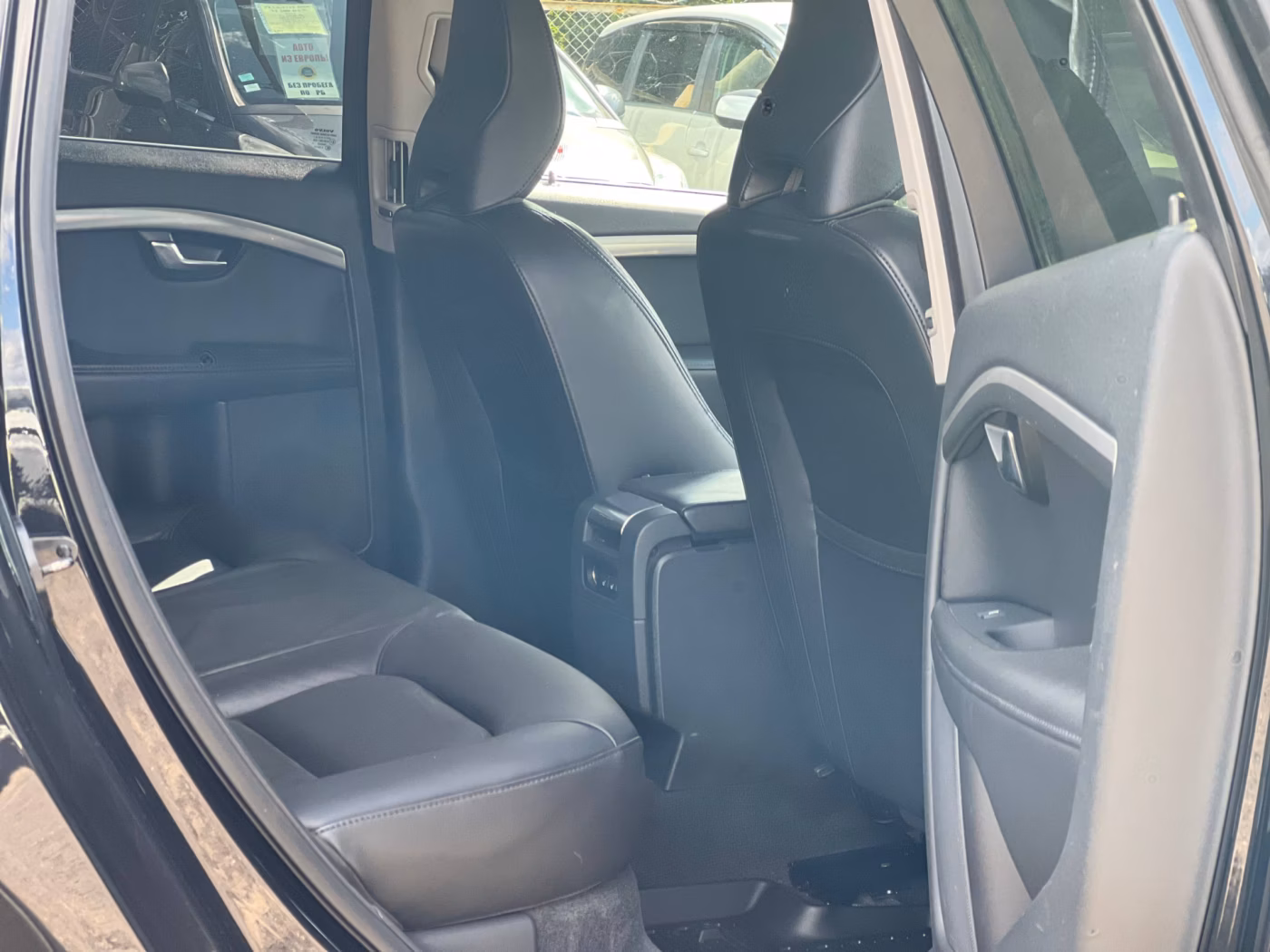 Volvo V70 фото 18