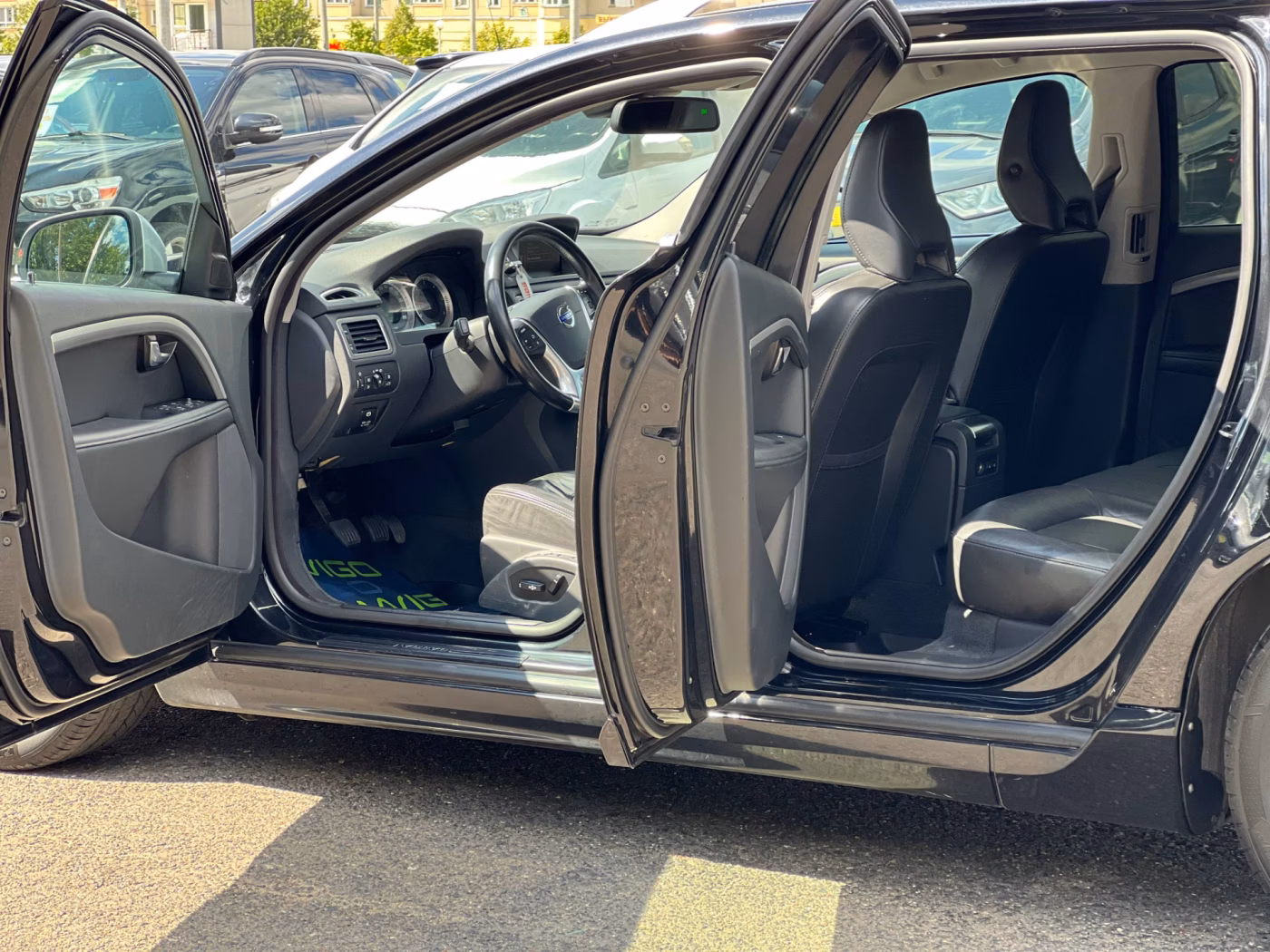Volvo V70 фото 17