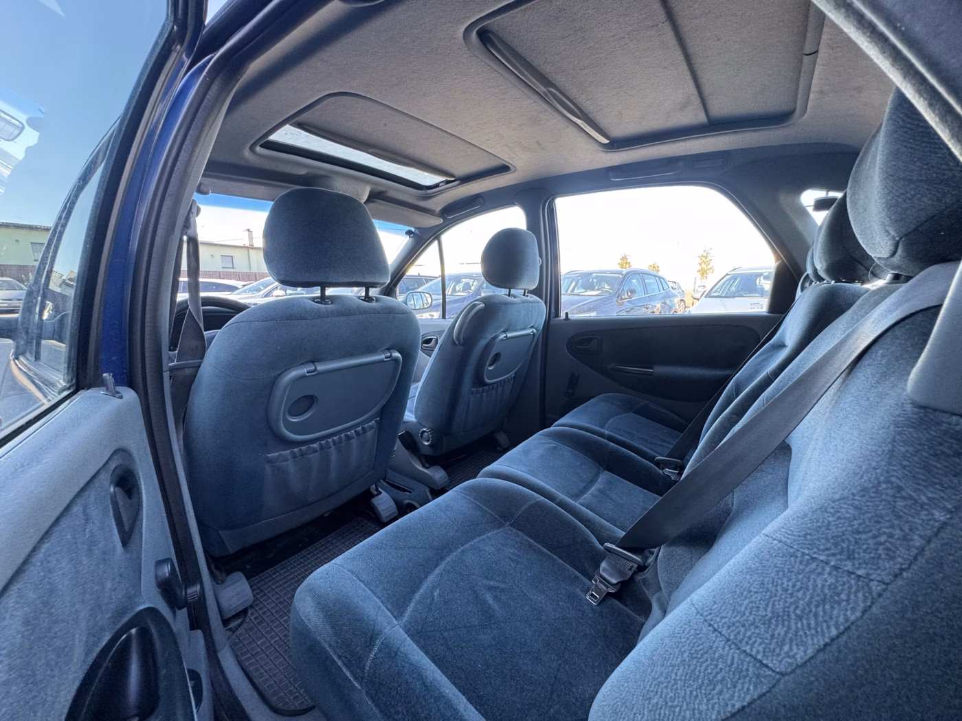 Renault Scenic фото 9