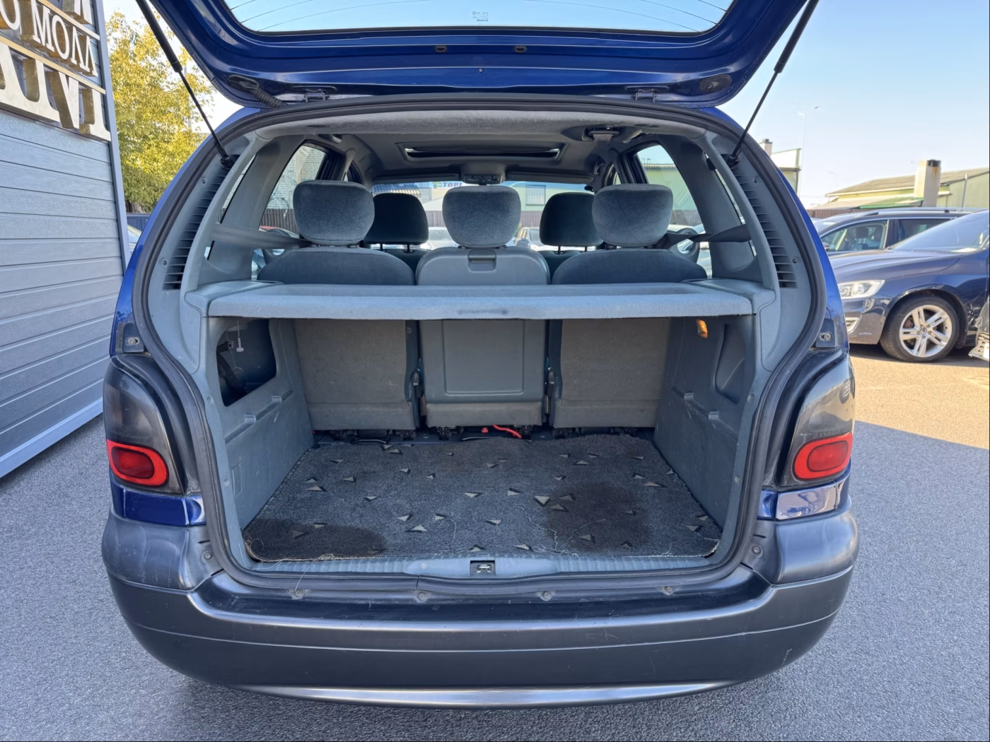 Renault Scenic фото 12