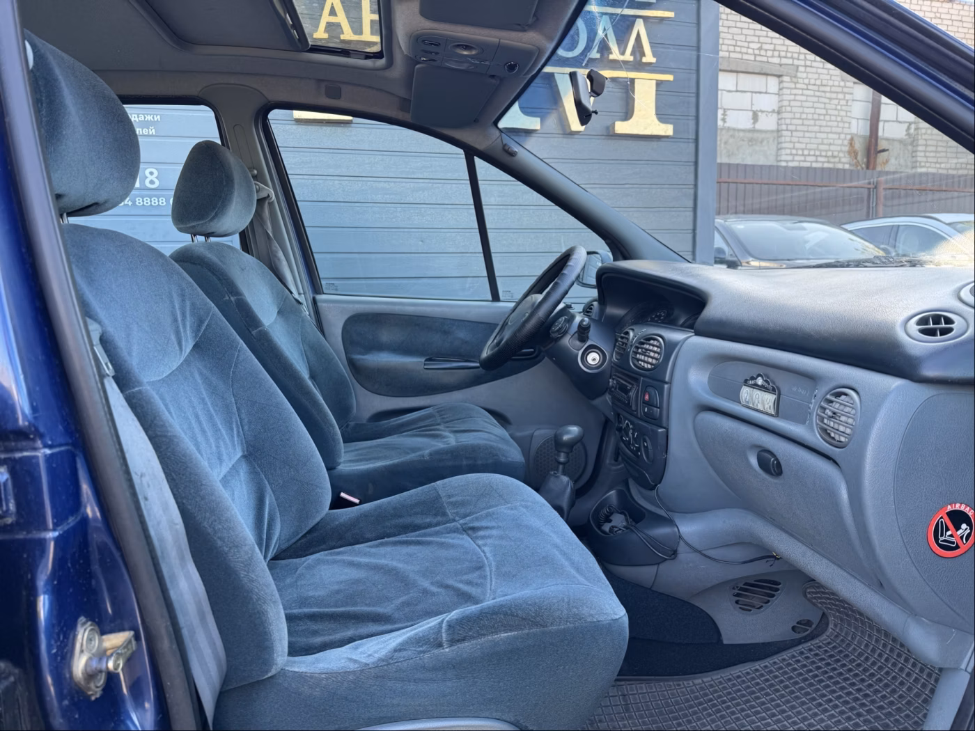 Renault Scenic фото 13