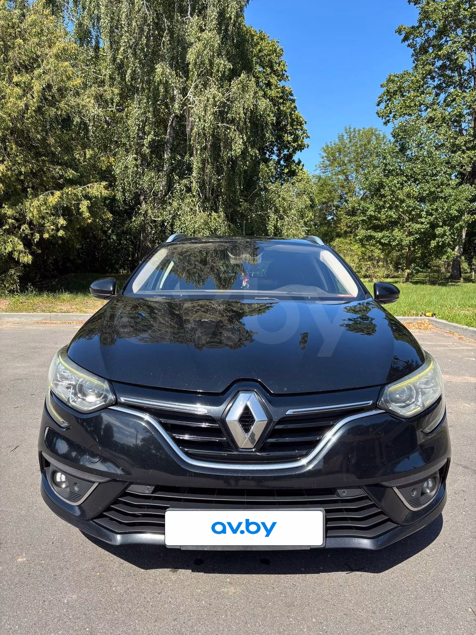 Renault Megane фото 2