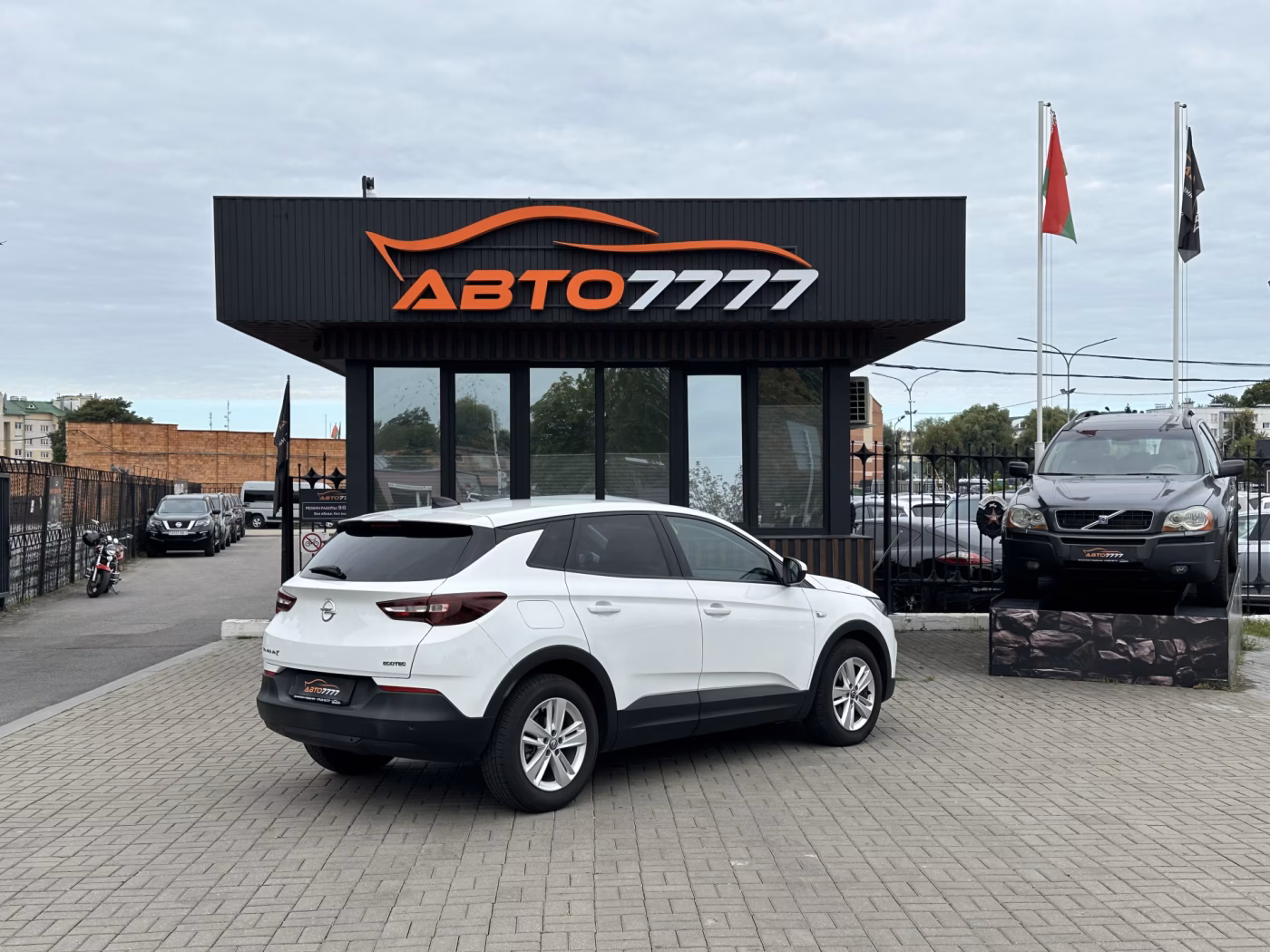 Opel Grandland X фото 2